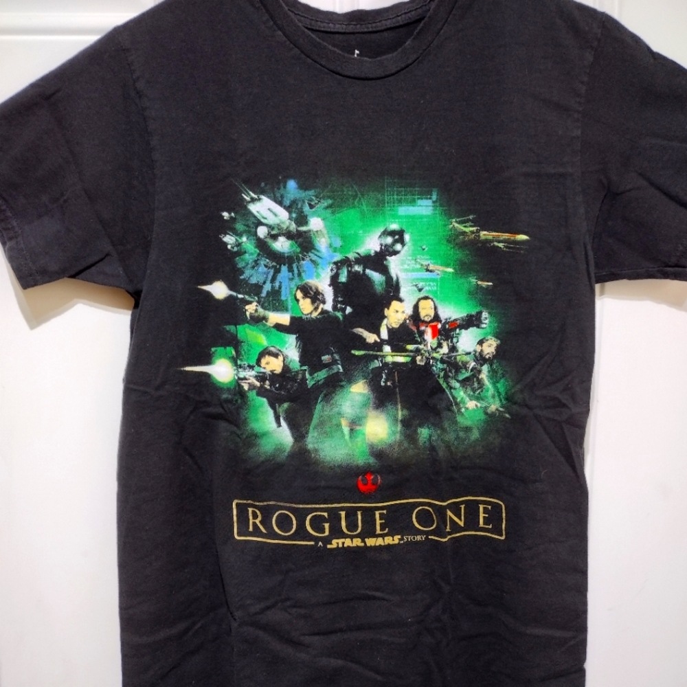 A Star Wars Story Rogue One T-shirt Size Small